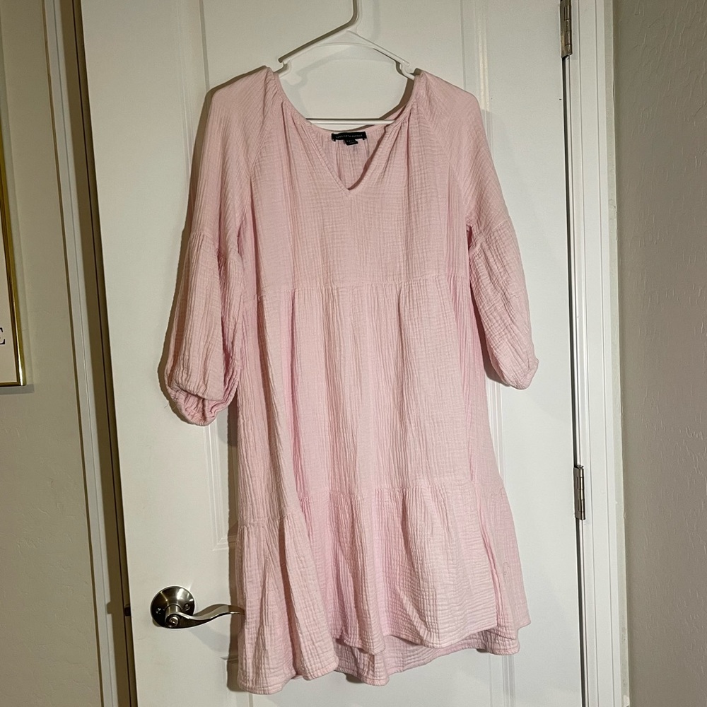pink dress